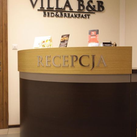 Villa B&B ワルシャワ エクステリア 写真